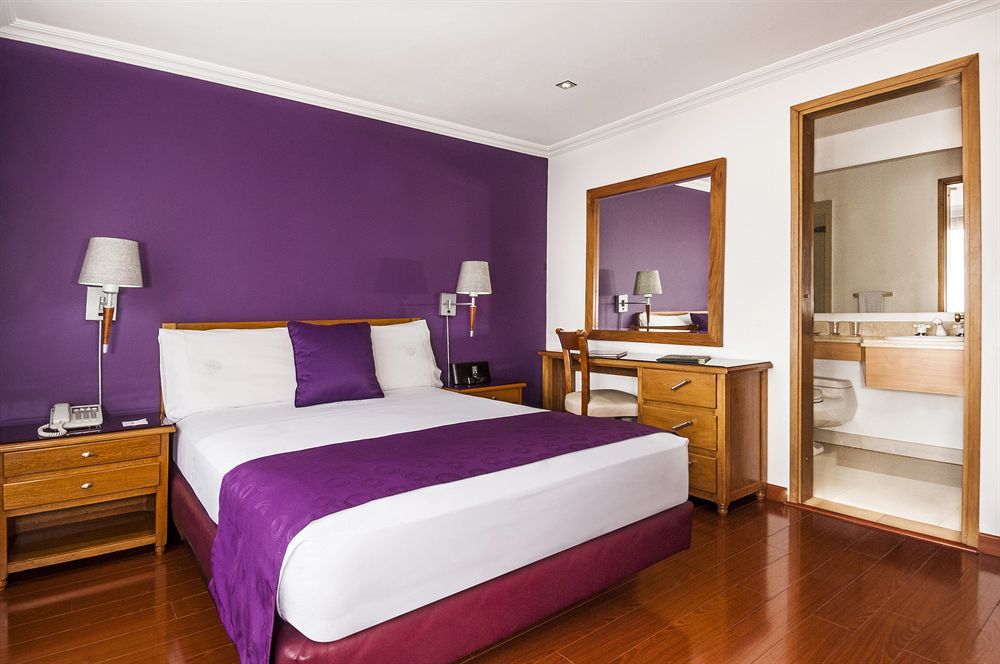 Egina 4* Bogota